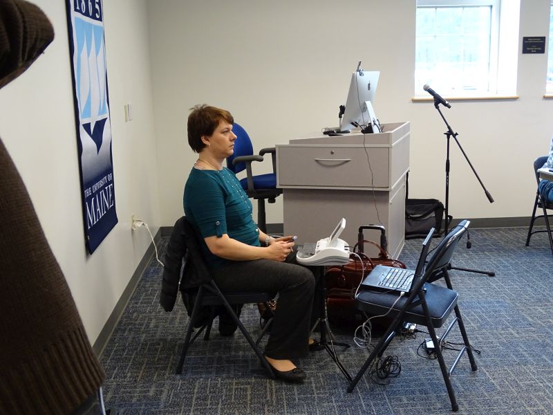 A court reporter painstakingly took minutes of the meeting. (photo by Erica Thoms)