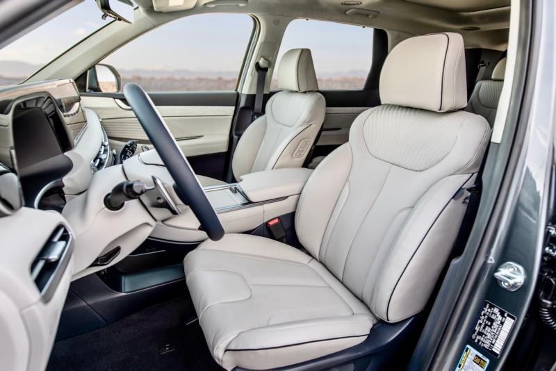 The big Hyundai’s cabin does indeed feel as though it’s protected from the outside world by a ‘palisade.’ The perception of quality and luxury is especially notable at the XRT’s sticker price of $45,000.