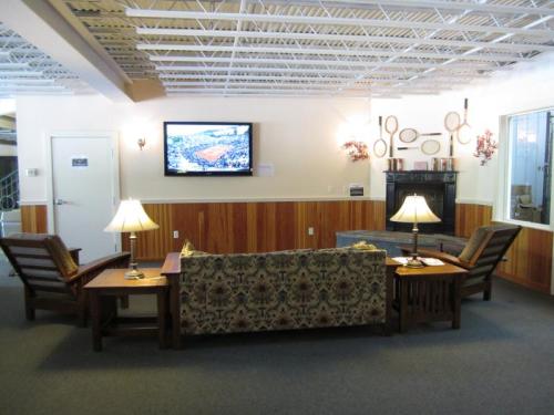 Lounge Area