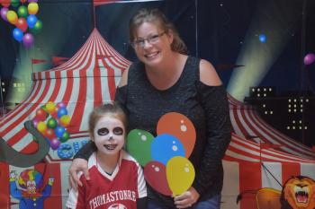 Skyler Rhodes and her mother, Jasmine. (Photo courtesy of the Thomaston Grammar School)