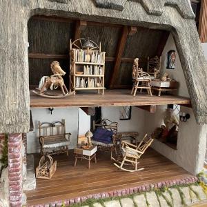Carolyn Ahlstrand, "English Hut", mixed media. (Photo courtesy Cushing Historical Society)