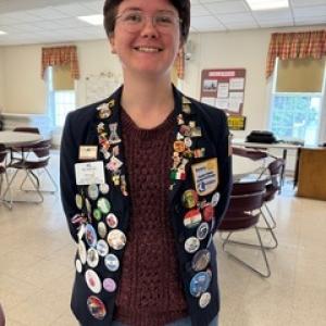 Eighteen year-old HG Van Dis (they, their) visited West Bay Rotary recently to share their story of spending a year in Belgium on a Rotary scholarship.